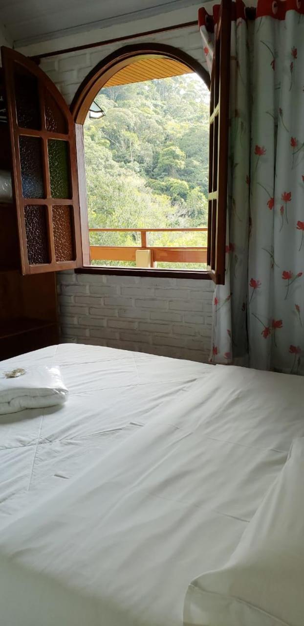 Pousada Na Montanha 도밍고스 마르틴스 외부 사진